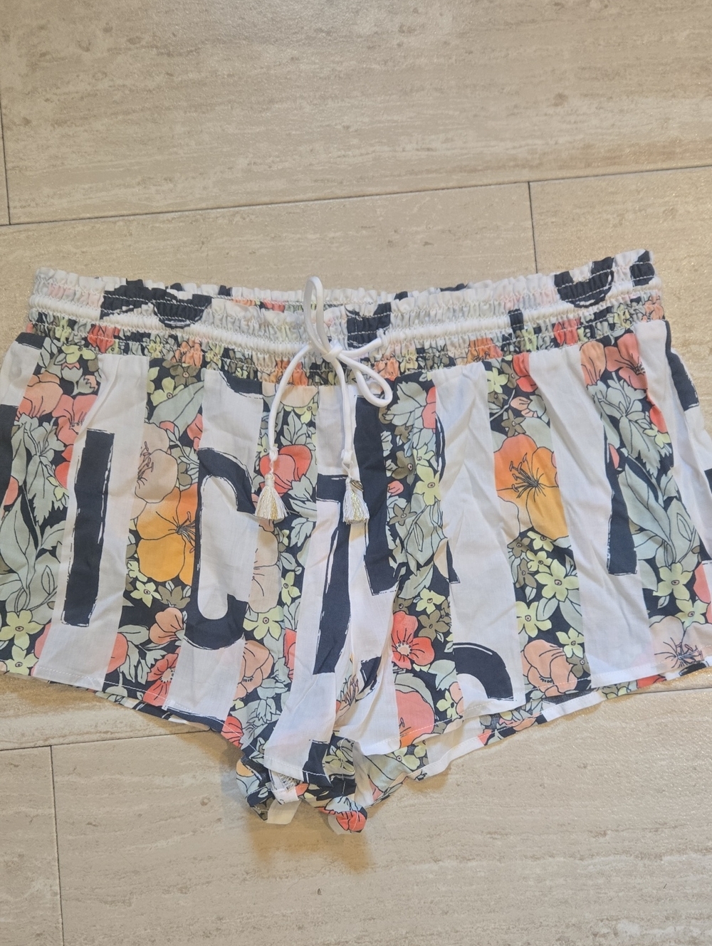 New Victoria's Secret Signature Tropical Floral Print Drawstring Lounge Shorts